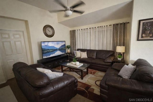 1286 Pinnacle Peak Drive, Chula Vista, CA 91915