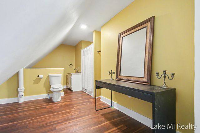 719 Leonard Street Ne, City Of Grand Rapids, MI 49503