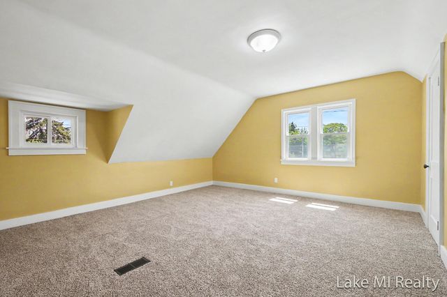 719 Leonard Street Ne, City Of Grand Rapids, MI 49503