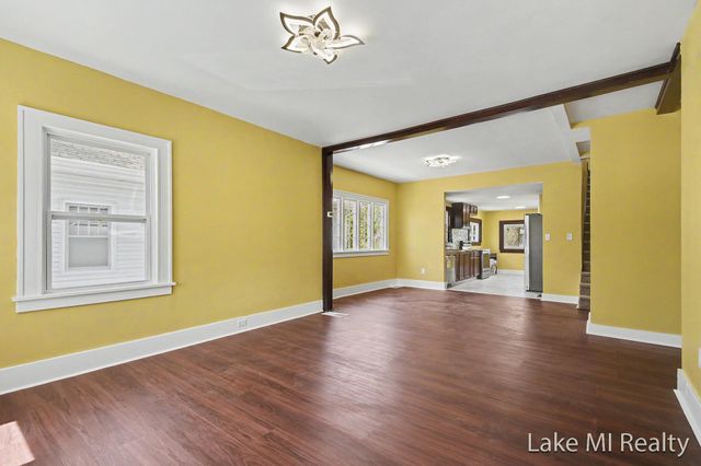 719 Leonard Street Ne, City Of Grand Rapids, MI 49503