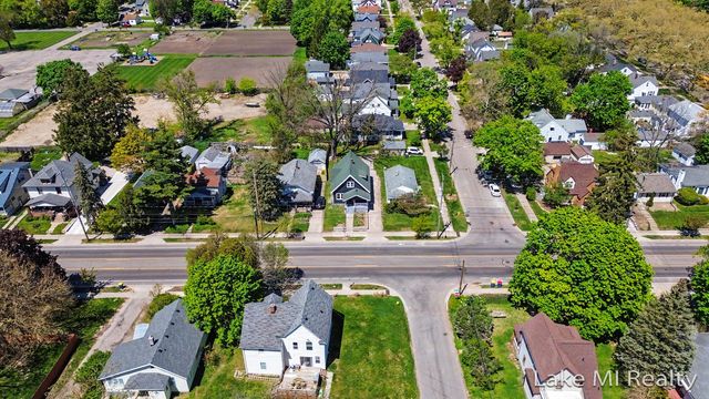 719 Leonard Street Ne, City Of Grand Rapids, MI 49503
