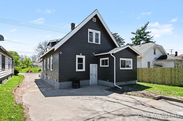 719 Leonard Street Ne, City Of Grand Rapids, MI 49503
