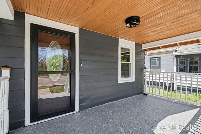 719 Leonard Street Ne, City Of Grand Rapids, MI 49503