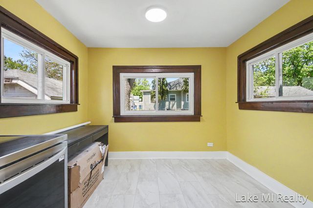 719 Leonard Street Ne, City Of Grand Rapids, MI 49503