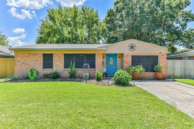 2009 15th Avenue N, Texas City, TX 77590