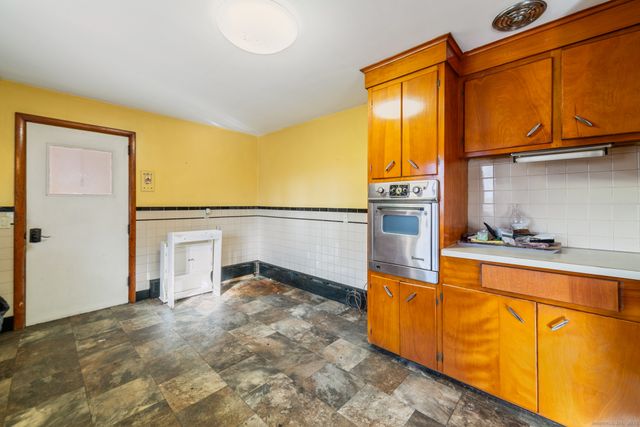 187 Lincoln Street, Naugatuck, CT 06770