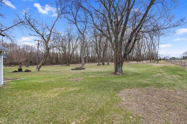 2601 Sharon Hollow Road, Sharon Twp, MI 49240