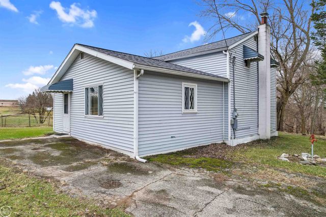 2601 Sharon Hollow Road, Sharon Twp, MI 49240