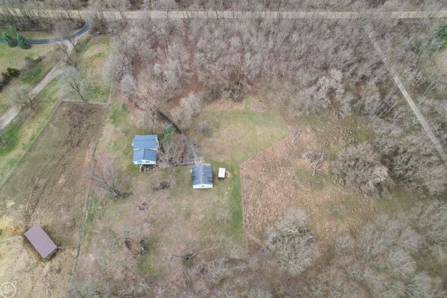 2601 Sharon Hollow Road, Sharon Twp, MI 49240