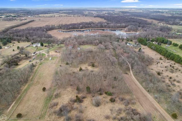 2601 Sharon Hollow Road, Sharon Twp, MI 49240