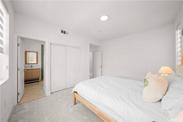 201 Yerba, Irvine, CA 92618