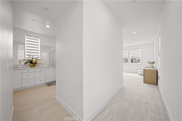 201 Yerba, Irvine, CA 92618