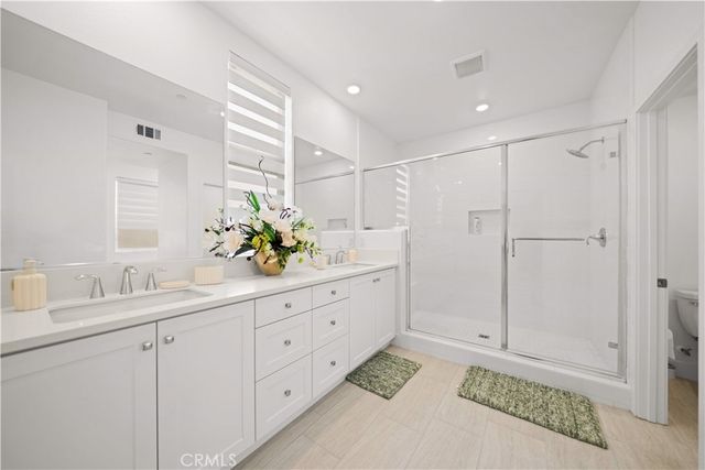 201 Yerba, Irvine, CA 92618