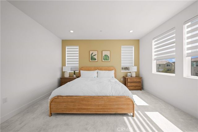 201 Yerba, Irvine, CA 92618