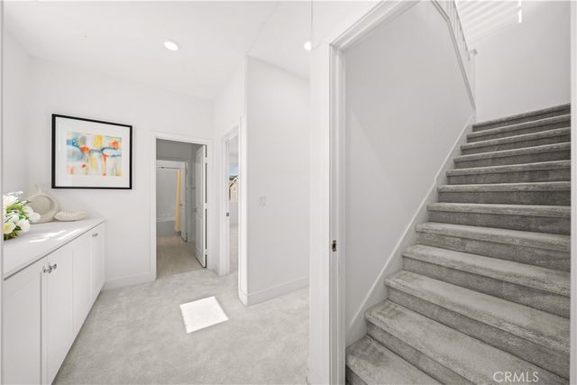 201 Yerba, Irvine, CA 92618