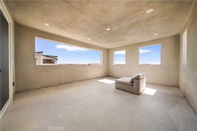 201 Yerba, Irvine, CA 92618