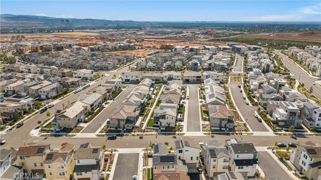 201 Yerba, Irvine, CA 92618