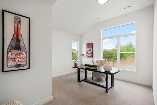 9311 Aminda Street, Lenexa, KS 66227