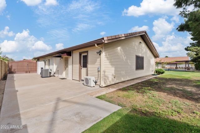 843 N WINTHROP Circle, Mesa, AZ 85213