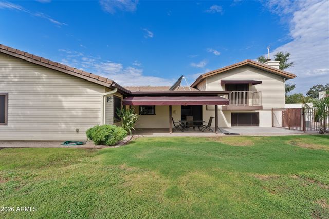 843 N WINTHROP Circle, Mesa, AZ 85213