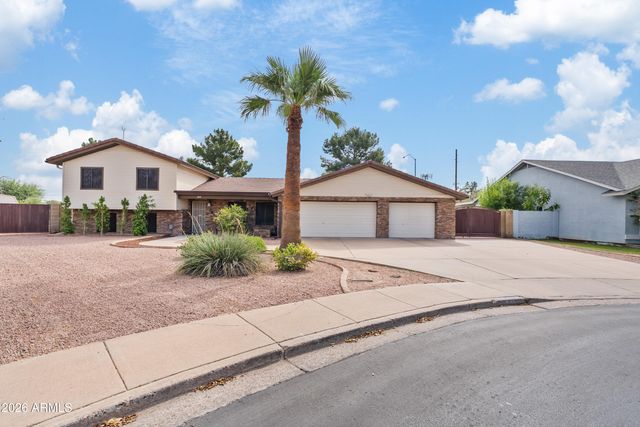 843 N WINTHROP Circle, Mesa, AZ 85213