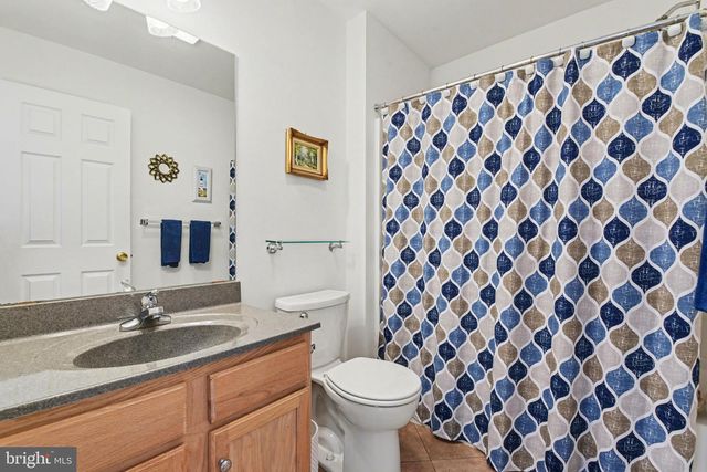 37 BLUE SPRUCE DR, Enola, PA 17025