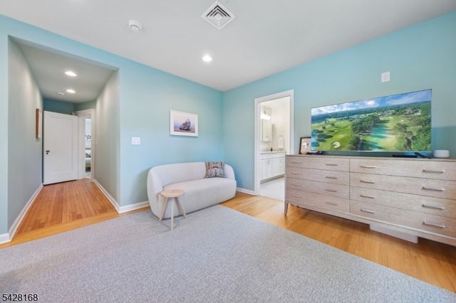 34 Prescott Ave, Montclair Twp., NJ 07042