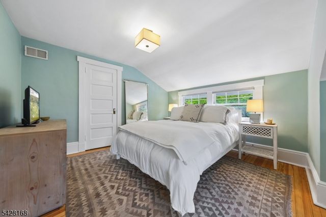 34 Prescott Ave, Montclair Twp., NJ 07042