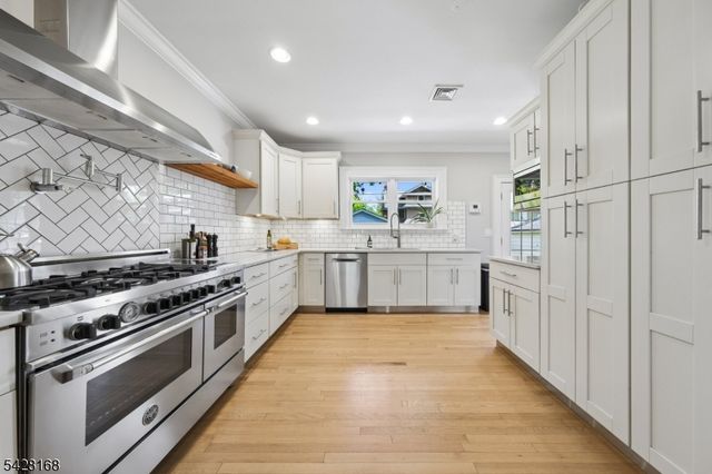 34 Prescott Ave, Montclair Twp., NJ 07042