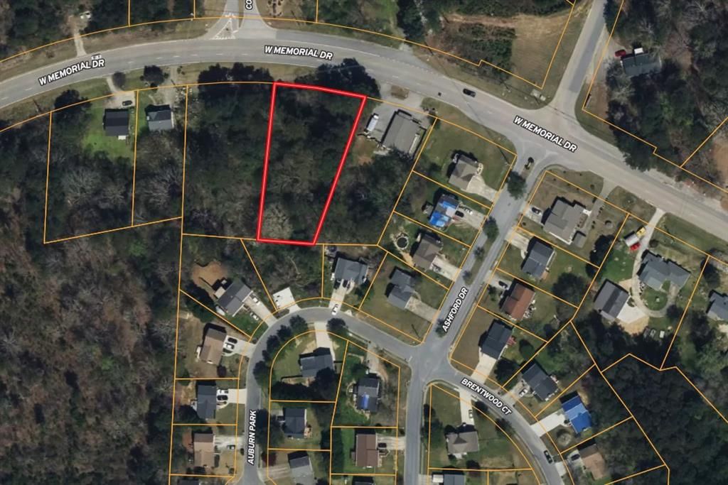 1119 W Memorial Drive, Dallas, GA 30132