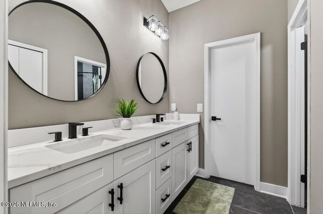 1380 HIGH PLAINS Drive W, Jacksonville, FL 32218