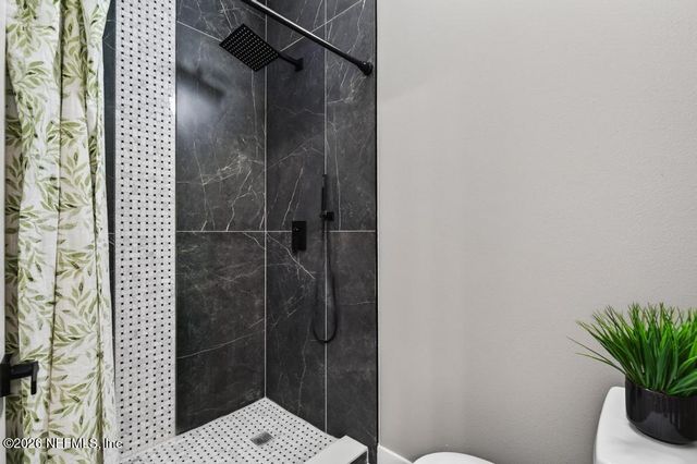 1380 HIGH PLAINS Drive W, Jacksonville, FL 32218