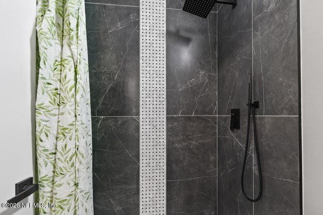 1380 HIGH PLAINS Drive W, Jacksonville, FL 32218