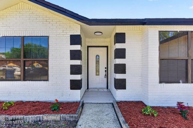 1380 HIGH PLAINS Drive W, Jacksonville, FL 32218