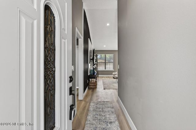 1380 HIGH PLAINS Drive W, Jacksonville, FL 32218