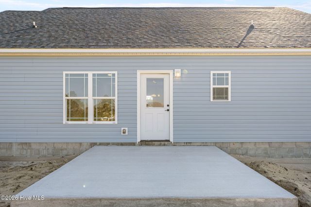 128 Ida Whaley Drive, Beulaville, NC 28518