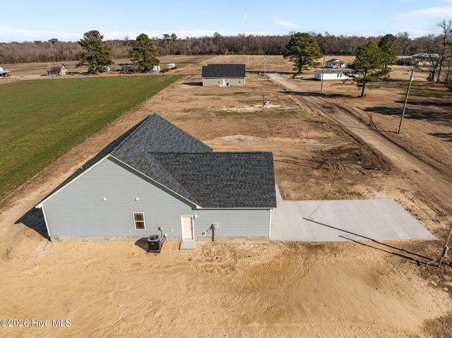 128 Ida Whaley Drive, Beulaville, NC 28518