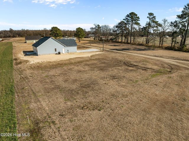 128 Ida Whaley Drive, Beulaville, NC 28518