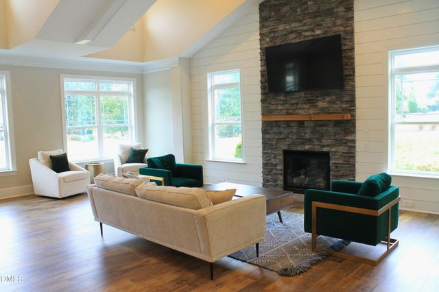 1055 Tulloch Court 202, Burlington, NC 27215