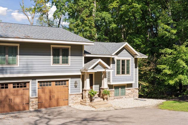 2595 Lydiard Circle, Orono, MN 55331