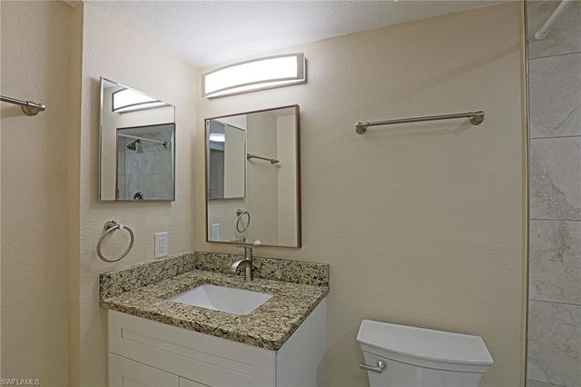 5311 Summerlin RD 1112, Fort Myers, FL 33919