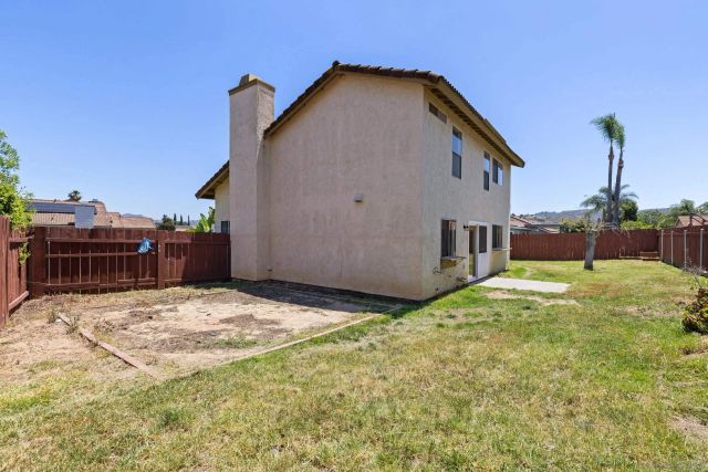 10240 Caminito Rio Ct, Lakeside, CA 92040