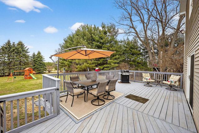 W6904 Schwemmer Lane, Fort Atkinson, WI 53538