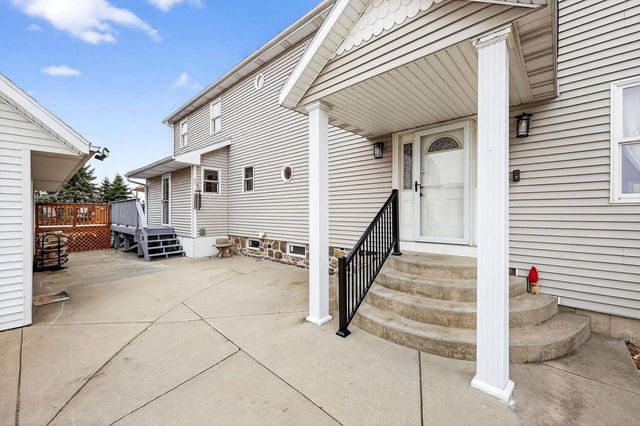 W6904 Schwemmer Lane, Fort Atkinson, WI 53538