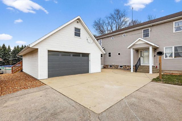 W6904 Schwemmer Lane, Fort Atkinson, WI 53538