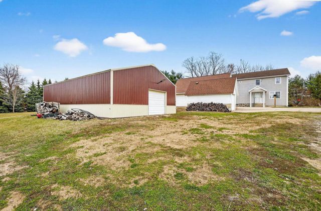 W6904 Schwemmer Lane, Fort Atkinson, WI 53538