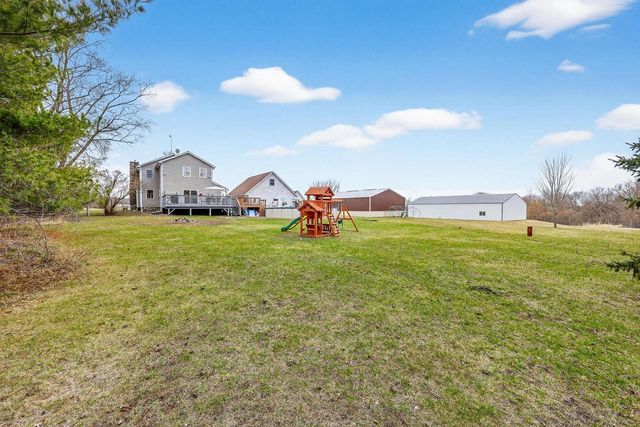 W6904 Schwemmer Lane, Fort Atkinson, WI 53538