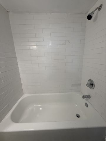 1028 Bridge St, Columbia, TN 38401