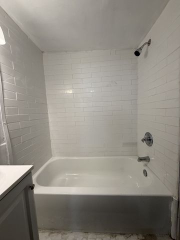 1028 Bridge St, Columbia, TN 38401