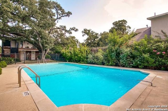 2420 McCullough Ave Apt 104, San Antonio, TX 78212
